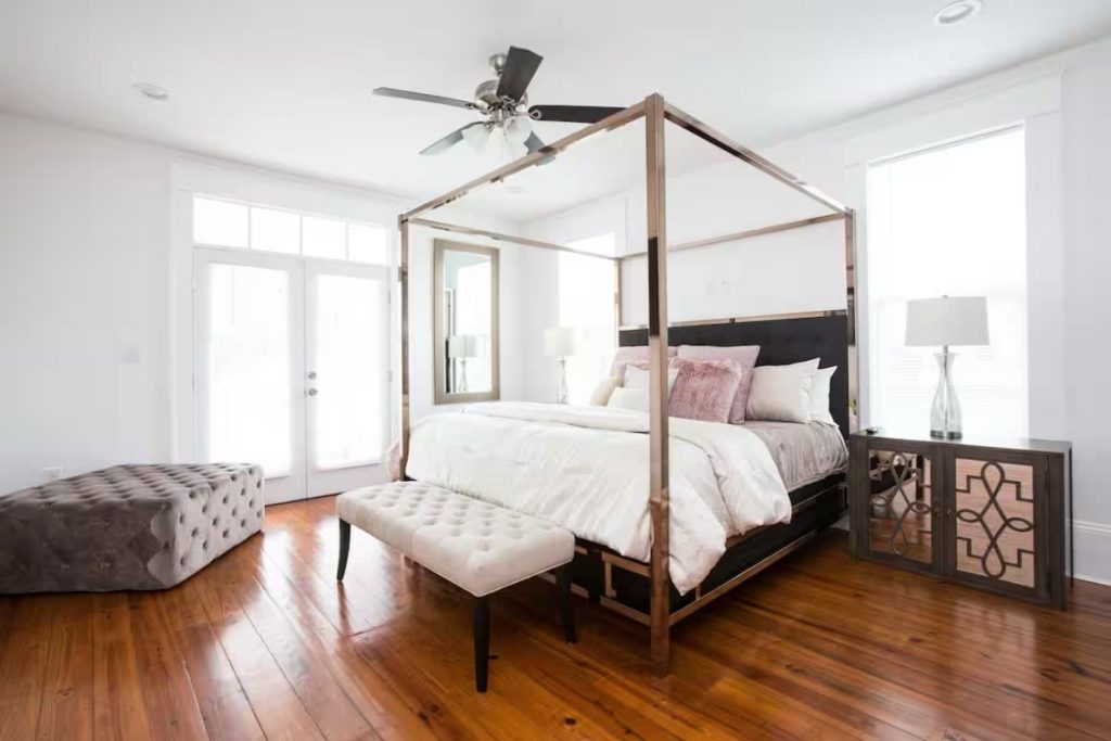 Bedroom with four-poster bed in New Orleans